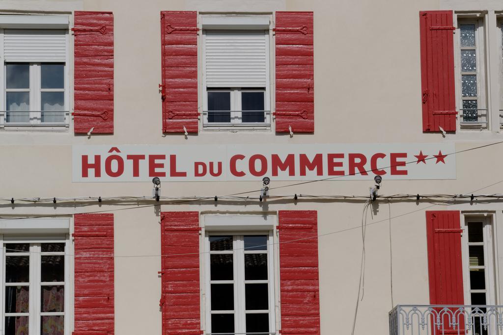 Hotel Du Commerce Pont-Saint-Esprit Bagian luar foto